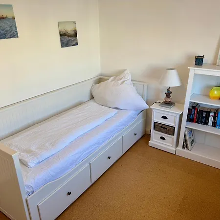 Kajuete Am Norderhafen Holiday home Nordstrand