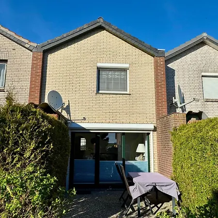 Kajuete Am Norderhafen Nordstrand